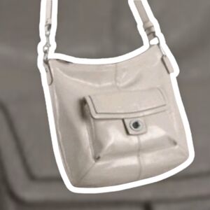 (NWOT) Vintage COACH® Penelope Patent Leather Convertible Shoulder Bag